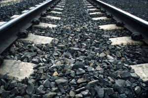 train tracks - freerangestock.com